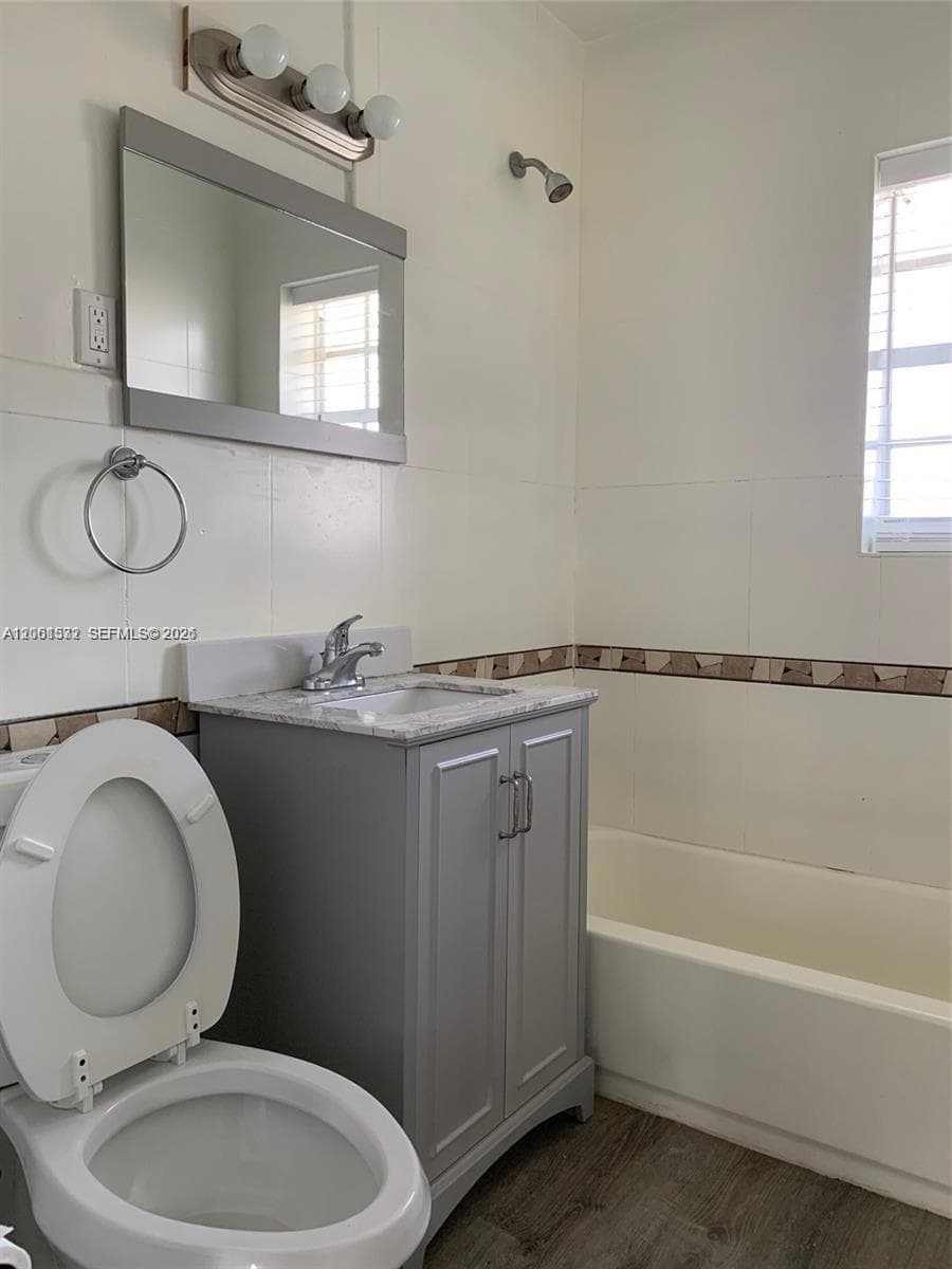 12108 NE 5th Ave # 4, North Miami, FL 33161 — zdjęcie 5