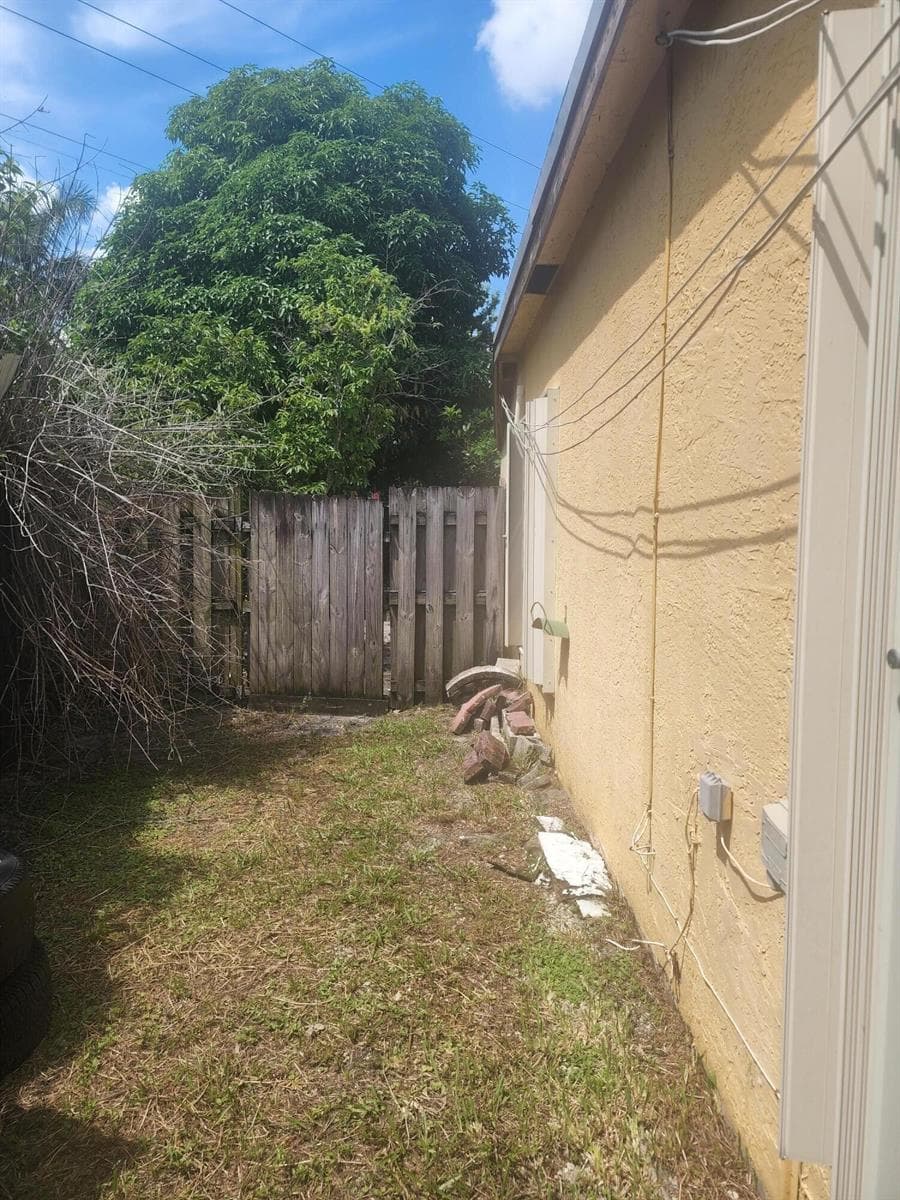 2430 SW 82ND Terrace, Miramar, FL 33025 — zdjęcie 2