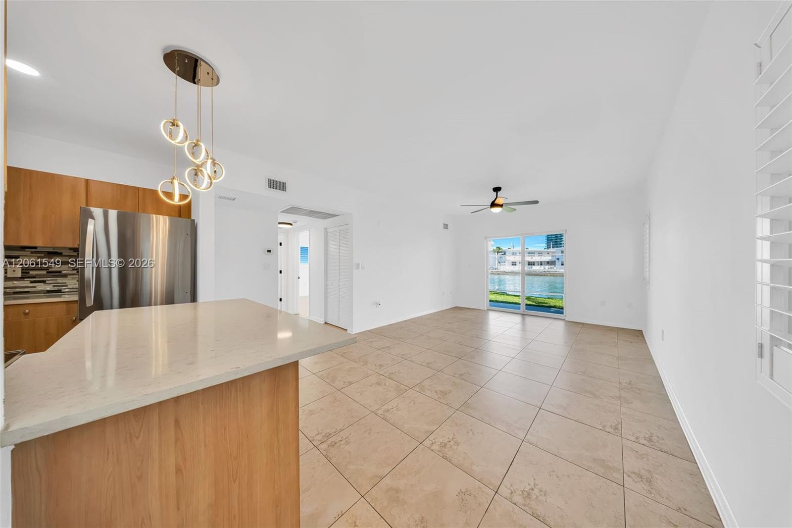 6905 Bay Dr # 16, Miami Beach, FL 33141 — zdjęcie 2