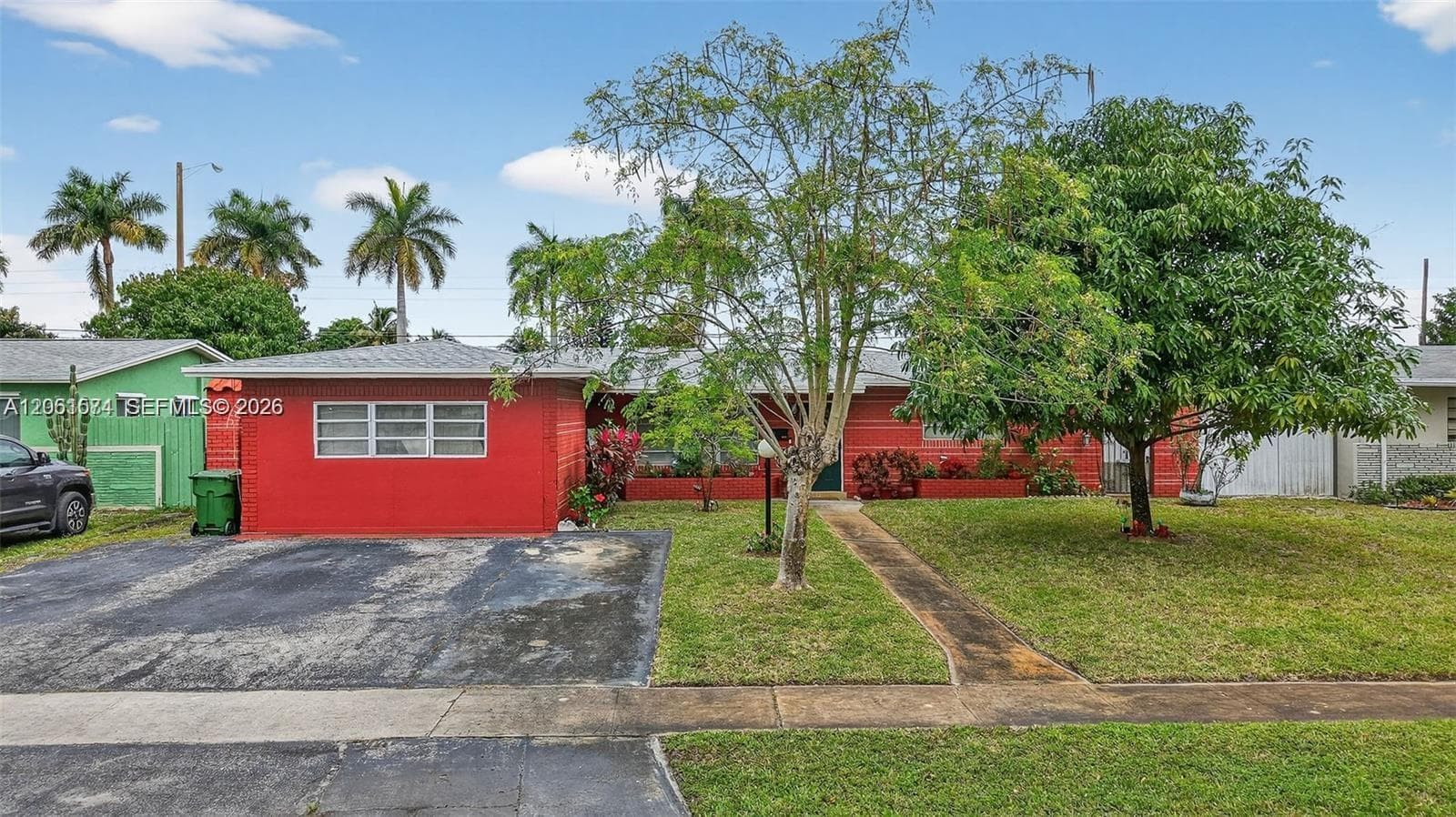 6861 SW 1st Ct, Pembroke Pines, FL 33023