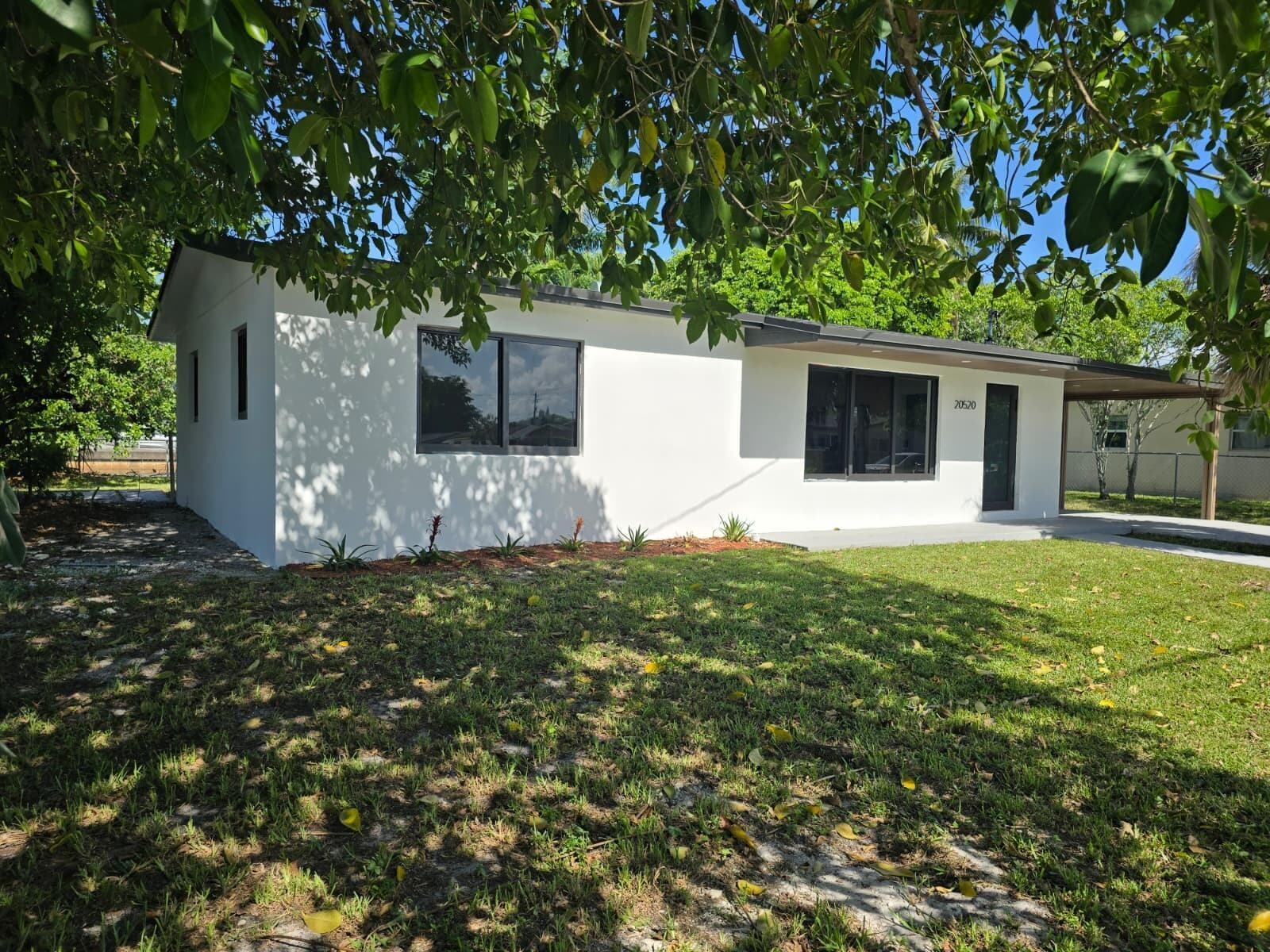 20520 NW 26TH Court, Miami Gardens, FL 33056 — zdjęcie 3