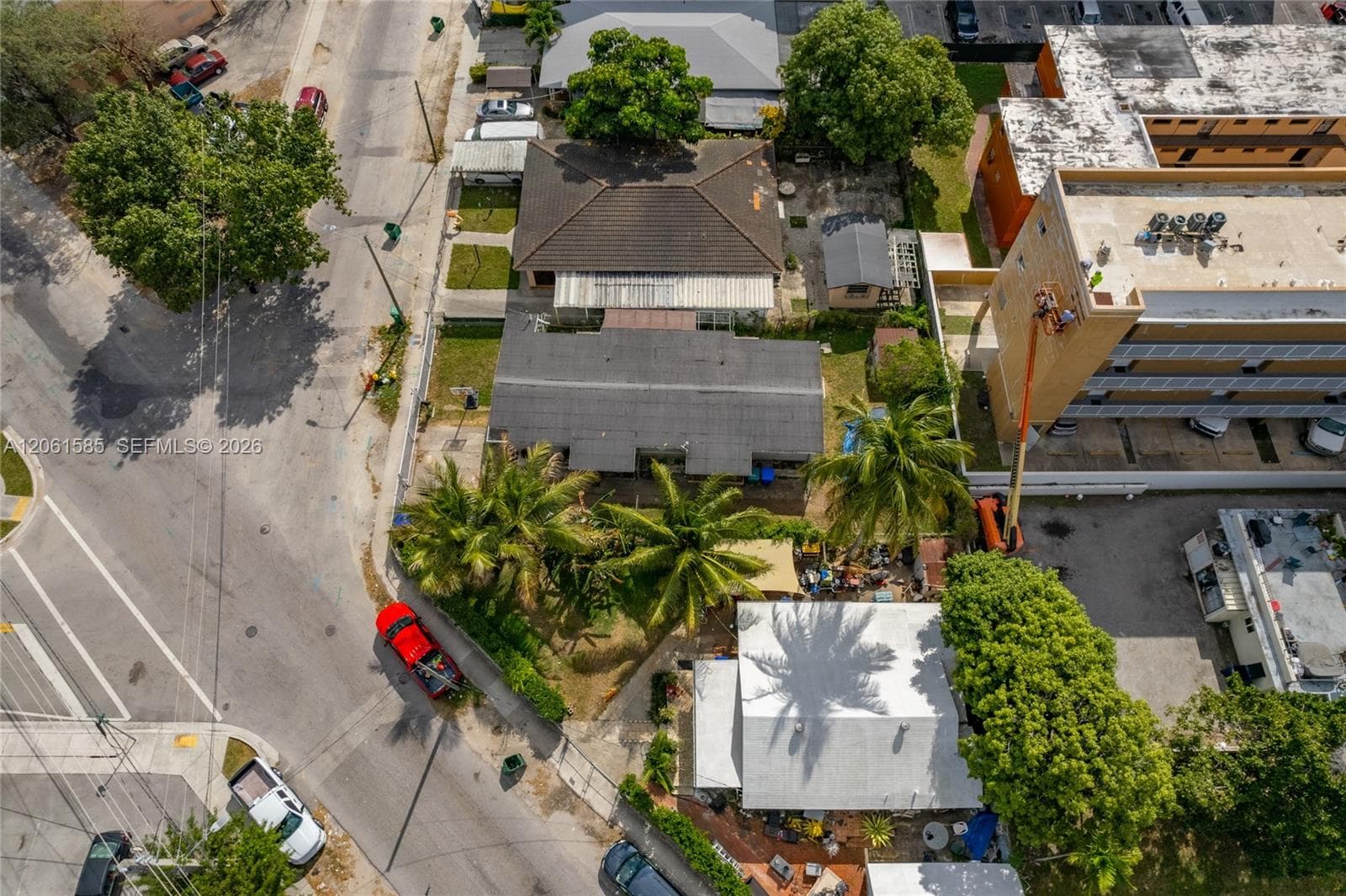 1552 NW 15th Ave, Miami, FL 33125 — zdjęcie 5
