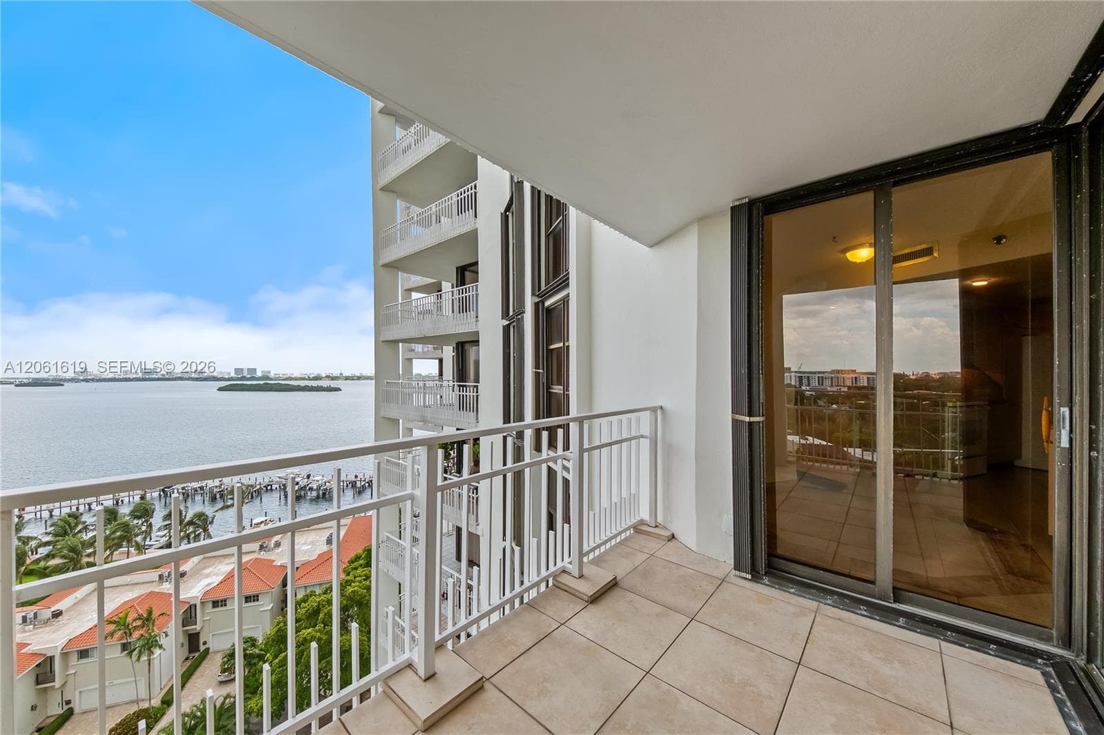 4000 Towerside Ter # 1405, Miami, FL 33138 — zdjęcie 3
