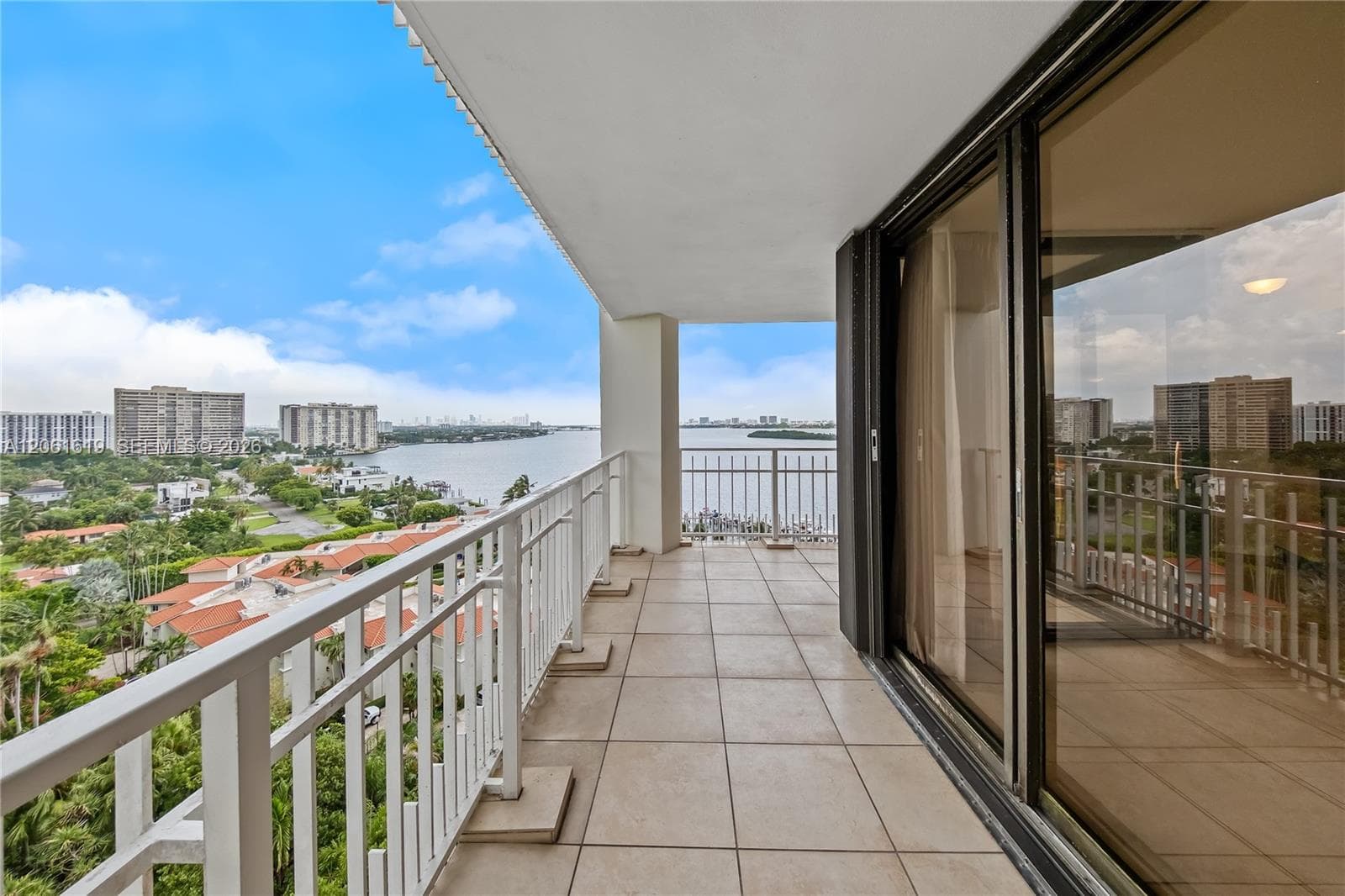 4000 Towerside Ter # 1405, Miami, FL 33138