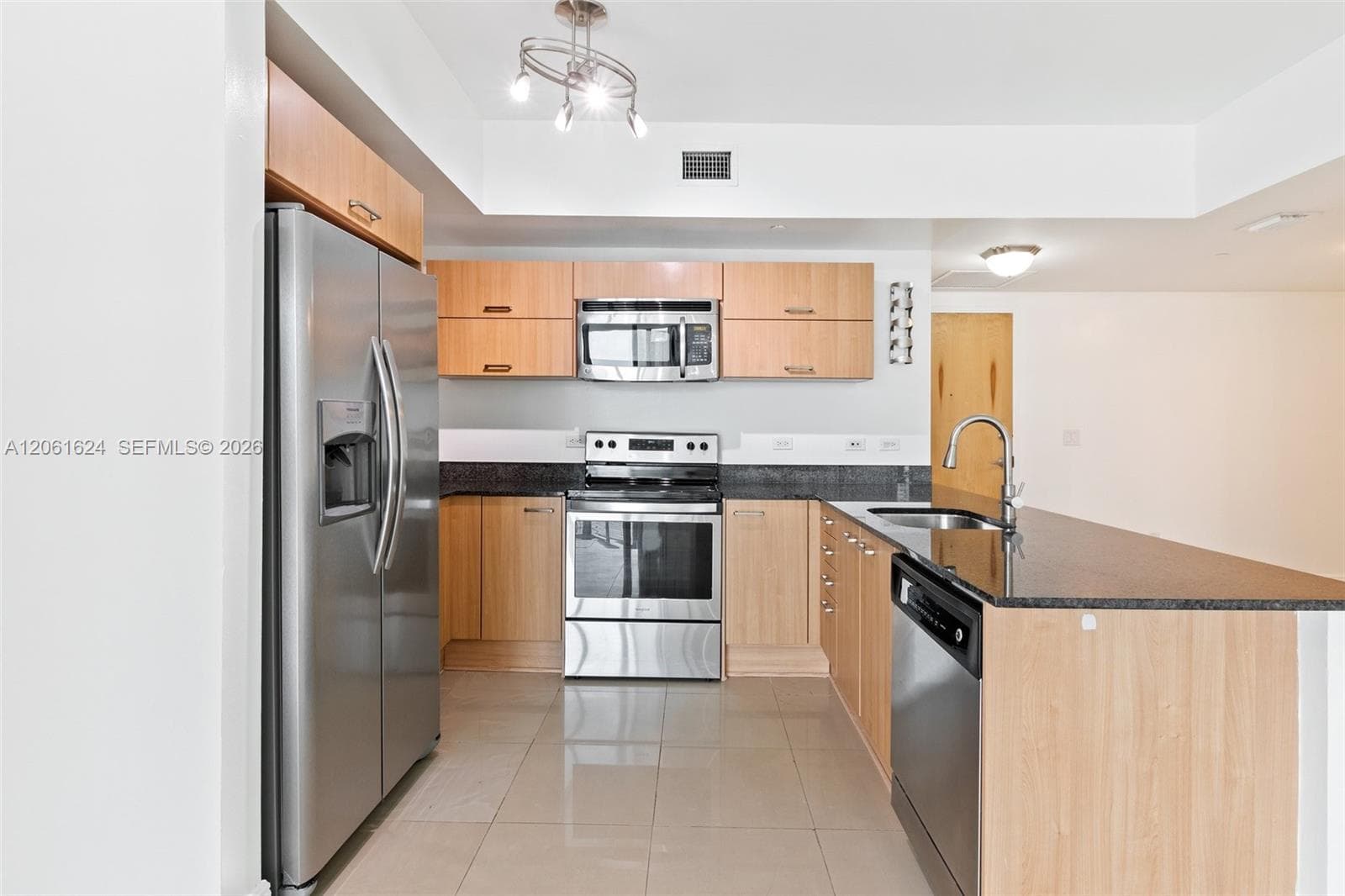 350 S Miami Ave # 1805, Miami, FL 33130 — zdjęcie 4