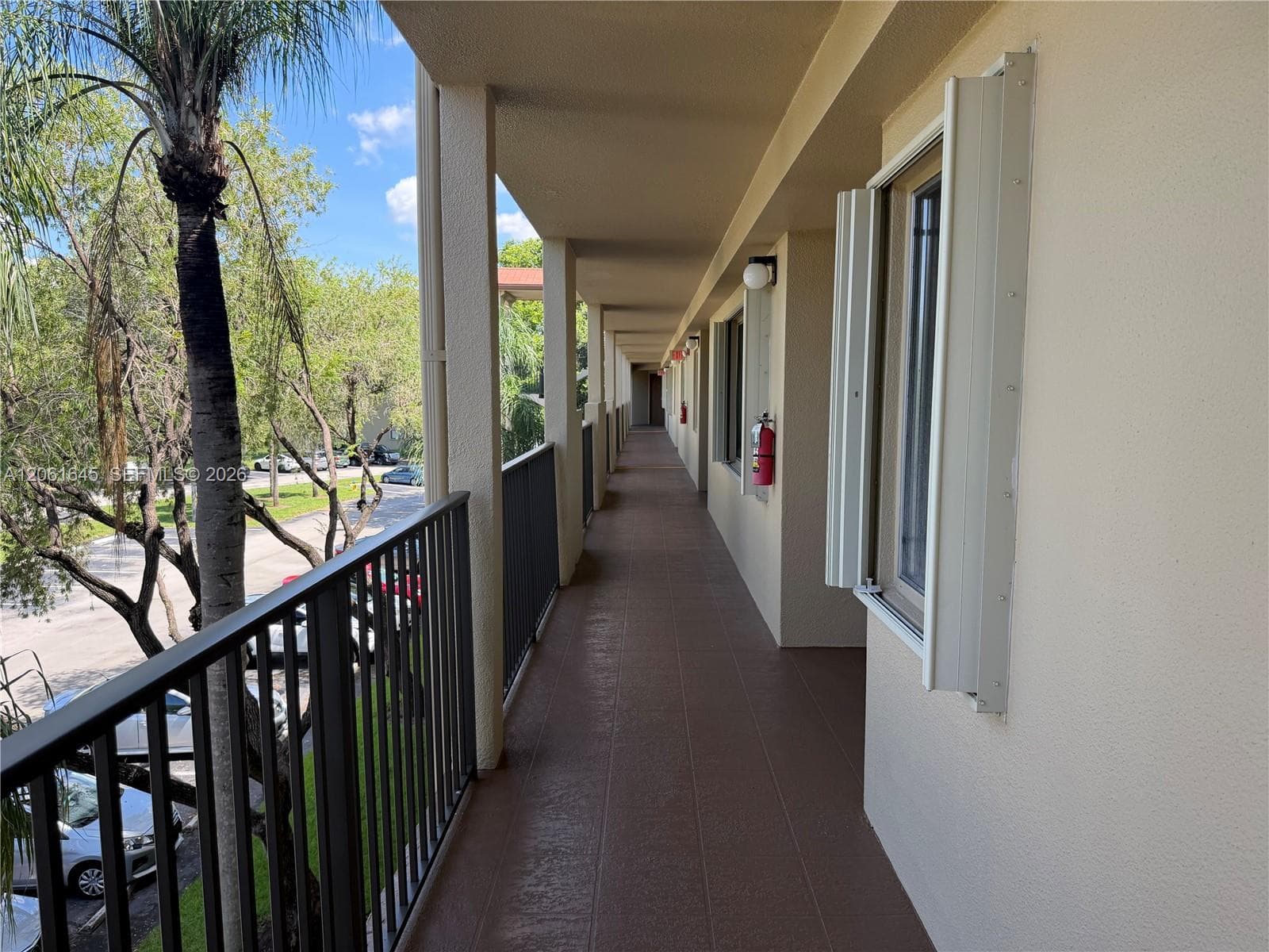 1201 SW 141st Ave # 302J, Pembroke Pines, FL 33027 — zdjęcie 3