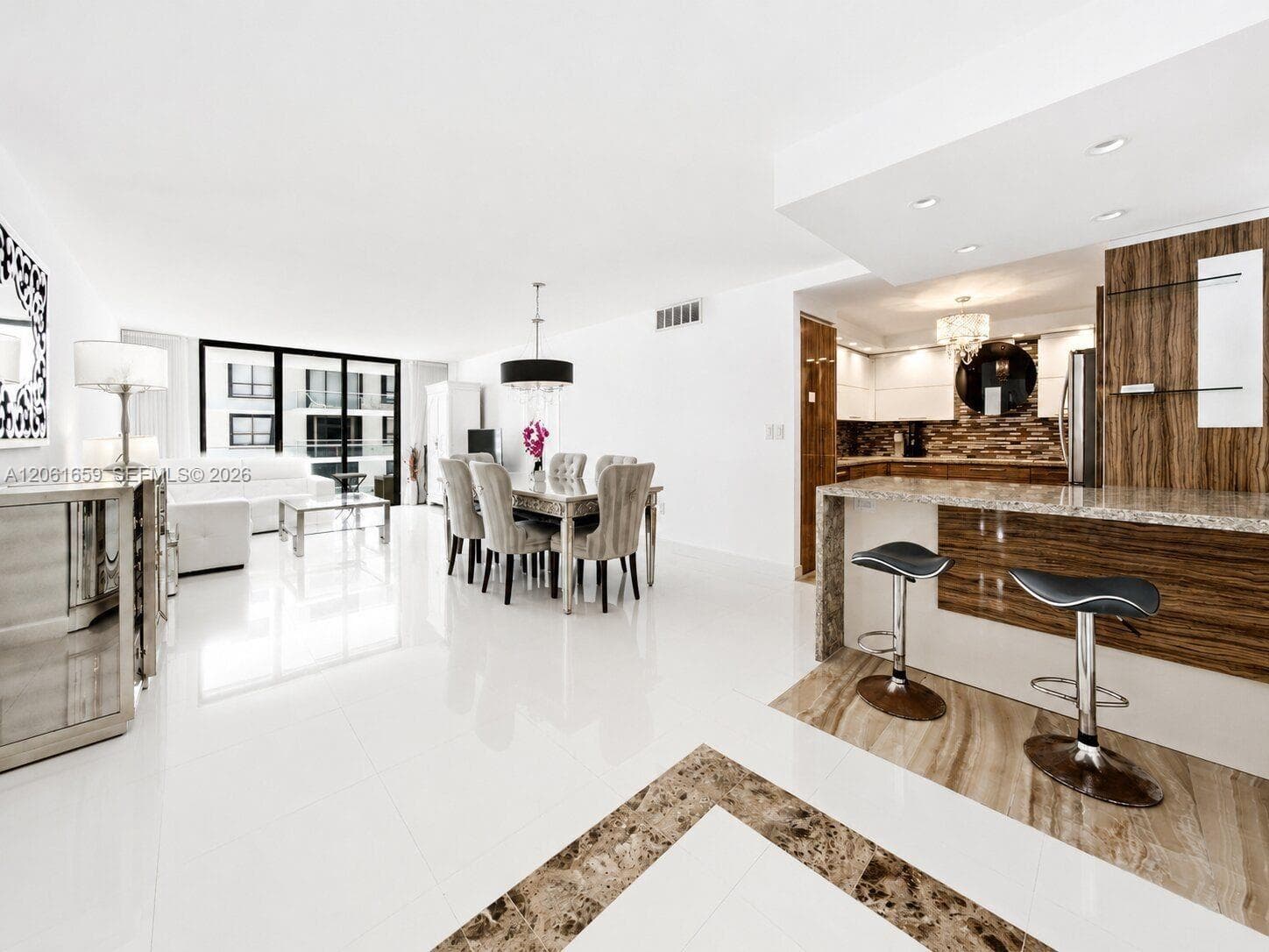 9801 Collins Ave # 10V, Bal Harbour, FL 33154 — zdjęcie 2