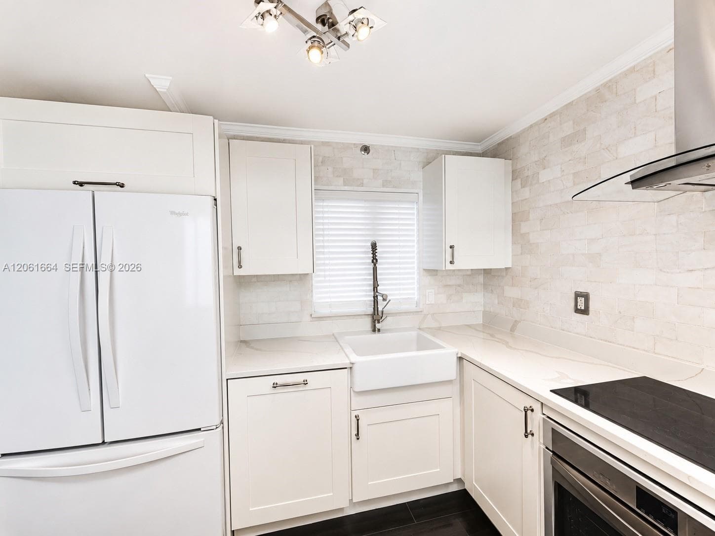1700 NW N River Dr # 805, Miami, FL 33125 — zdjęcie 3