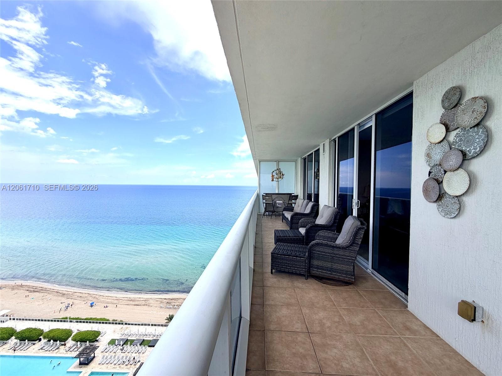 1830 S Ocean Dr # 2508, Hallandale Beach, FL 33009