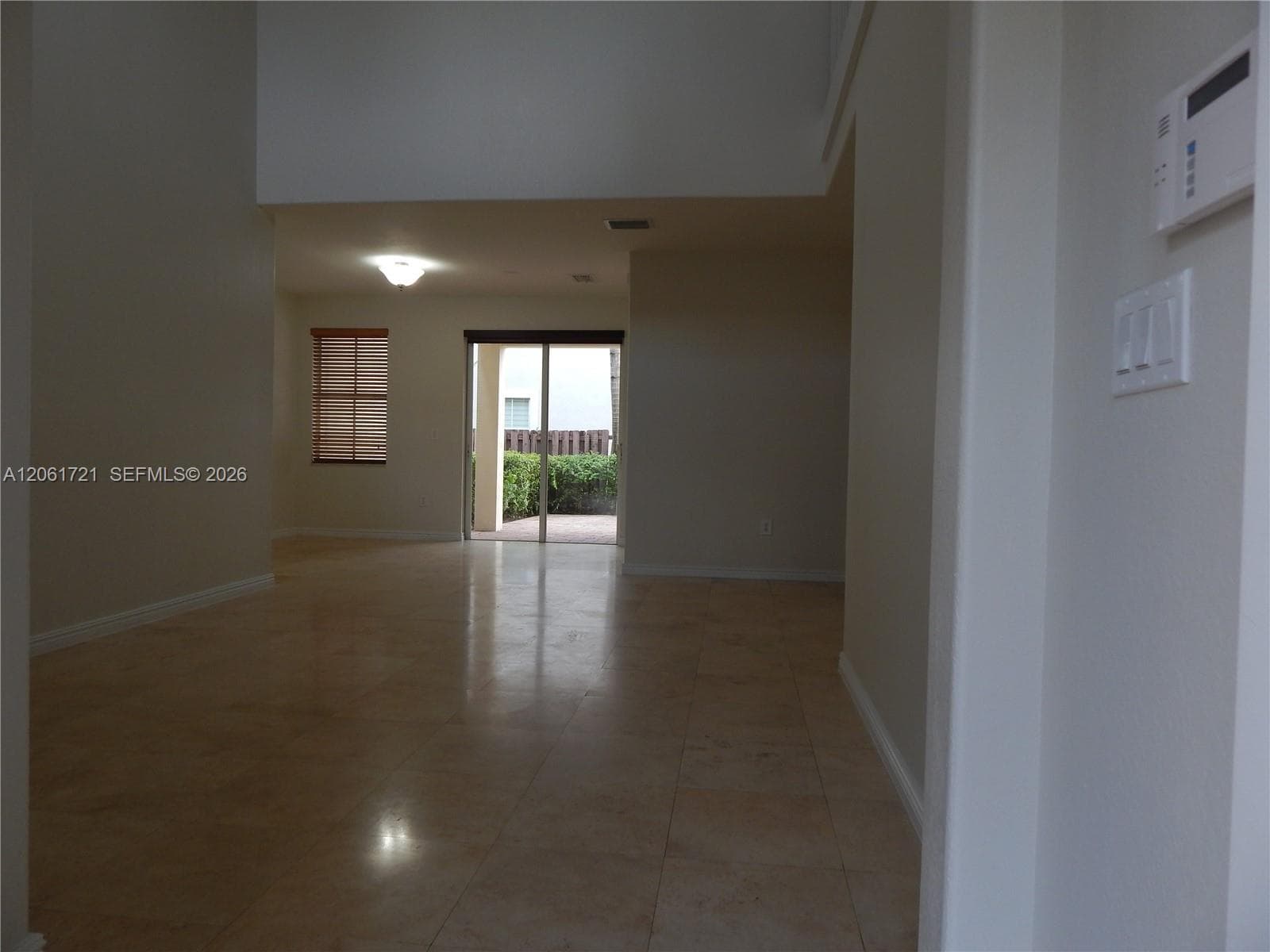 320 SW 87th Ct, Miami, FL 33174 — zdjęcie 5