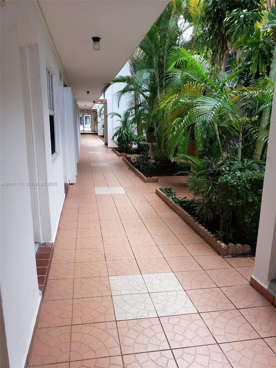 525 Meridian Ave # 102, Miami Beach, FL 33139 — zdjęcie 3