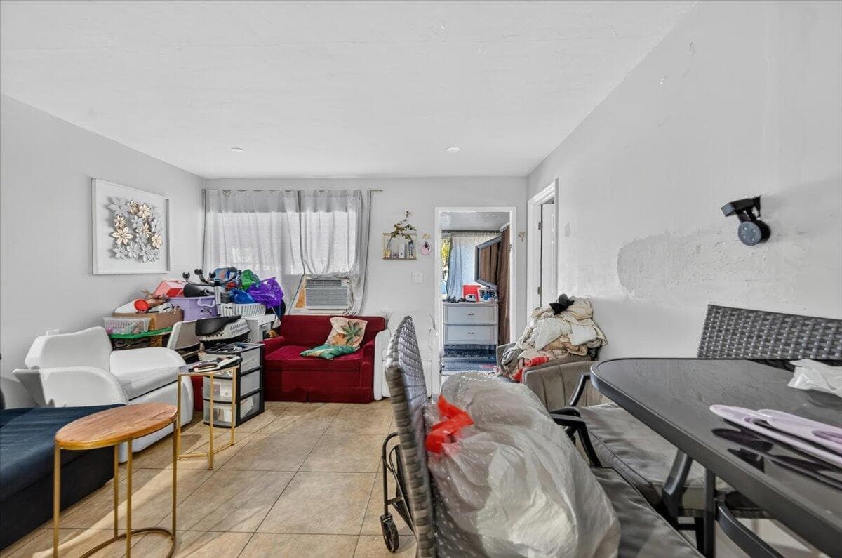 646 NE 38th Street, Oakland Park, FL 33334 — zdjęcie 3