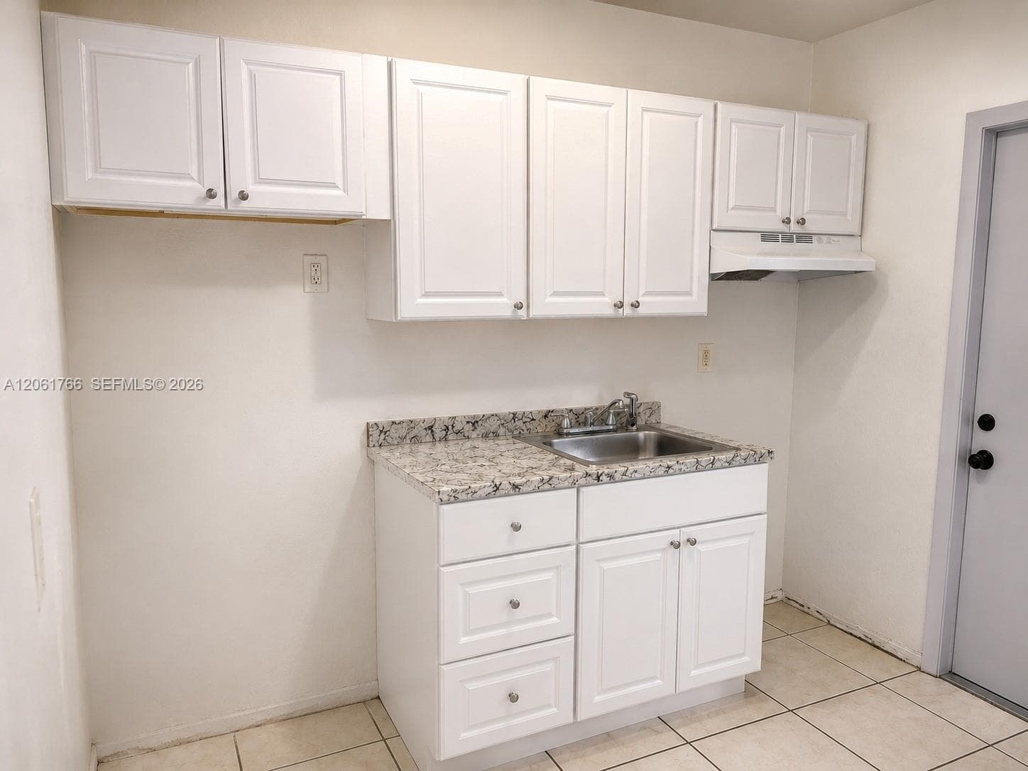 2181 NW 91st St # A, Miami, FL 33147 — zdjęcie 2