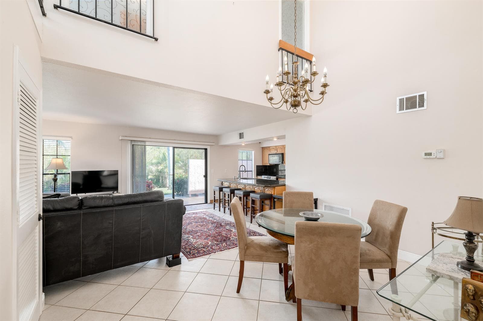 3307 SE SANDPIPER Circle, Port St. Lucie, FL 34952 — zdjęcie 4