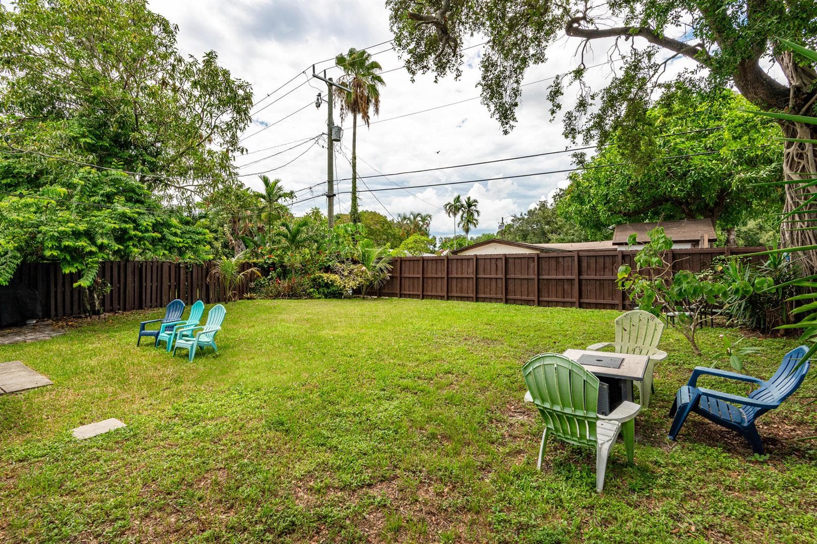 5631 FREEDOM Street, Hollywood, FL 33021
