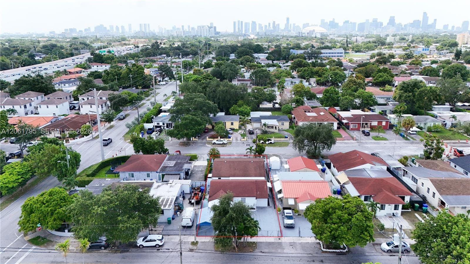 1055 NW 32nd Ct, Miami, FL 33125