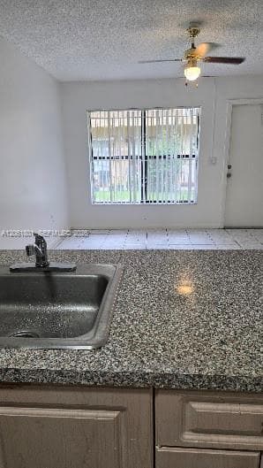 6730 W 26 CT # 12-15, Hialeah Gardens, FL 33016 — zdjęcie 5