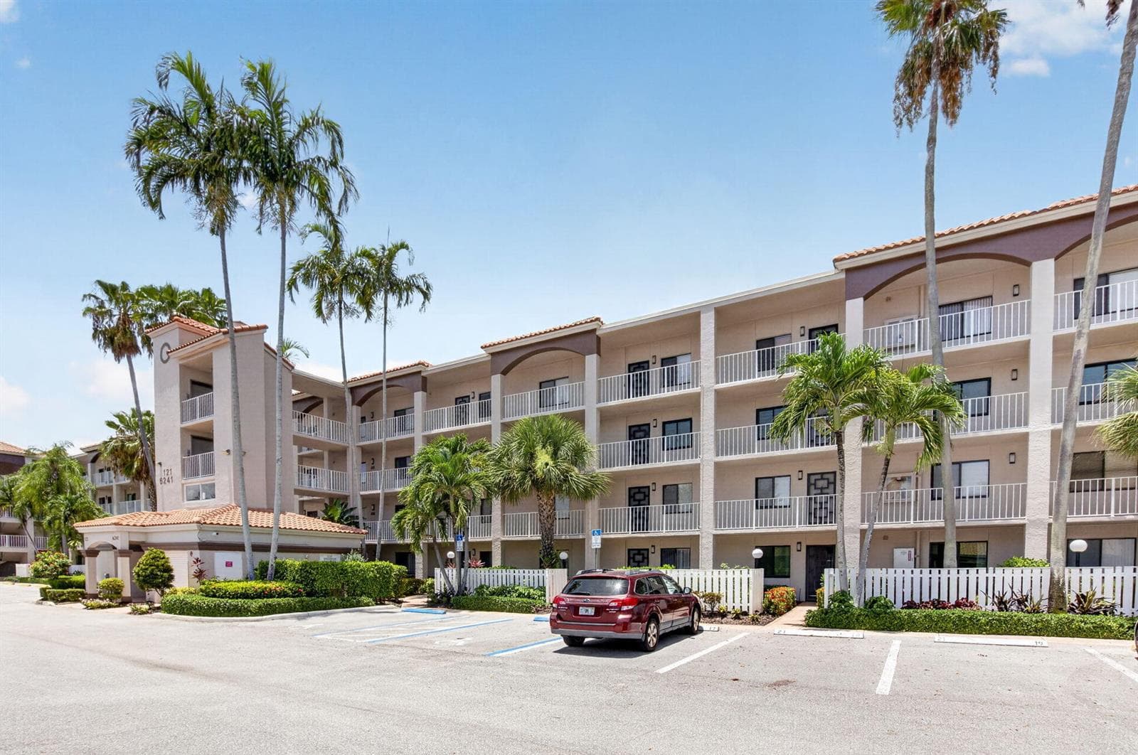 6241 Pointe Regal Circle # 108, Delray Beach, FL 33484