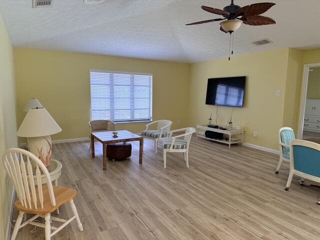 5306 SE ORANGE Street, Stuart, FL 34997 — zdjęcie 5