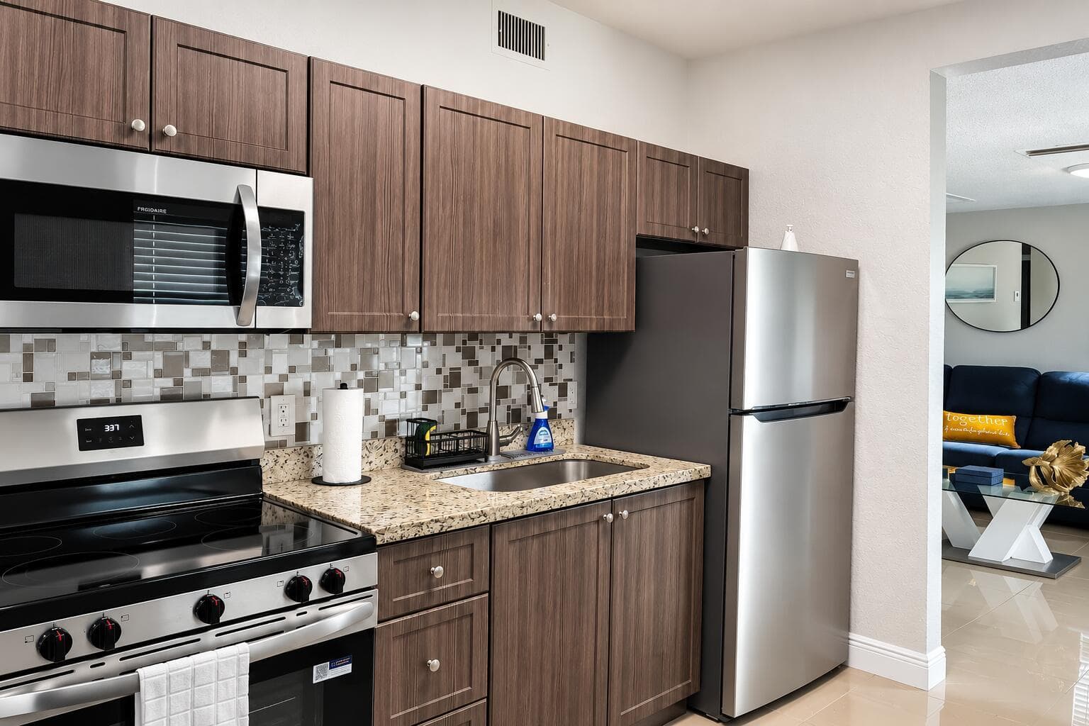 1558 NW 5TH Avenue, Pompano Beach, FL 33060 — zdjęcie 4