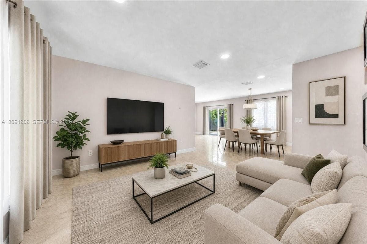 7819 SW 9th St, North Lauderdale, FL 33068 — zdjęcie 4