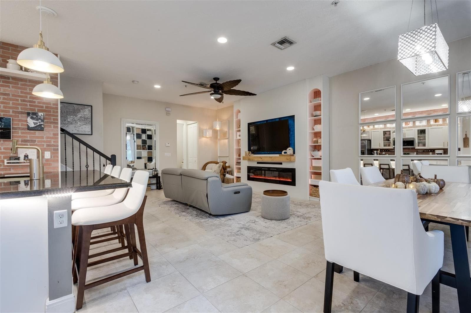 12467 NW 17th Court, Pembroke Pines, FL 33028 — zdjęcie 2