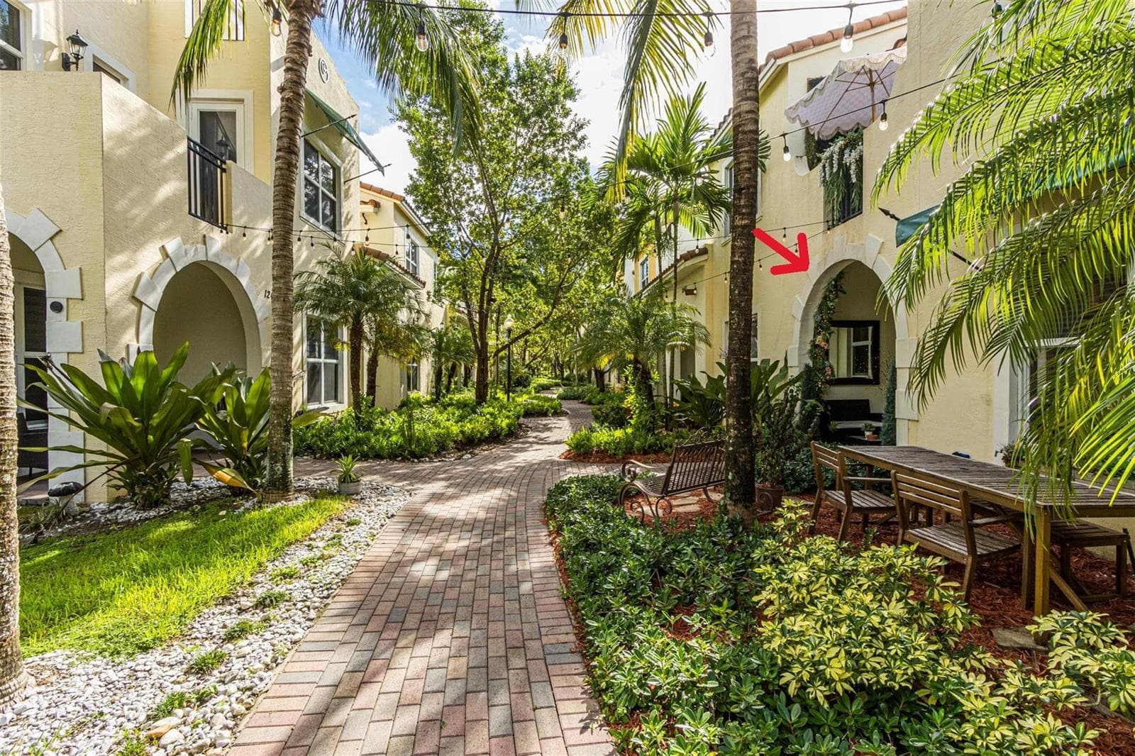 12467 NW 17th Court, Pembroke Pines, FL 33028