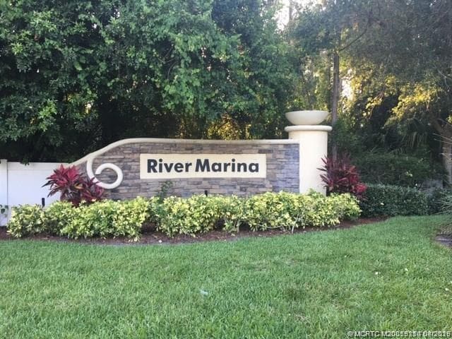 9456 SW MERLIN Court, Stuart, FL 34997 — zdjęcie 2