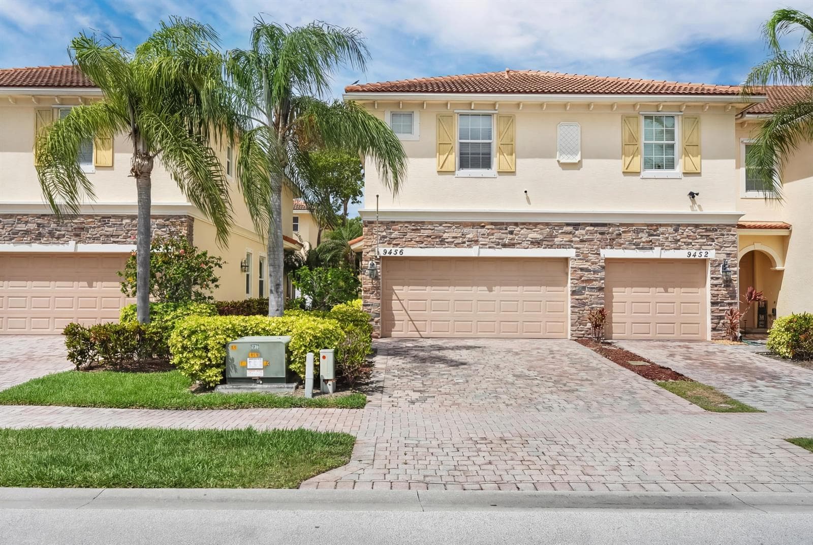 9456 SW MERLIN Court, Stuart, FL 34997