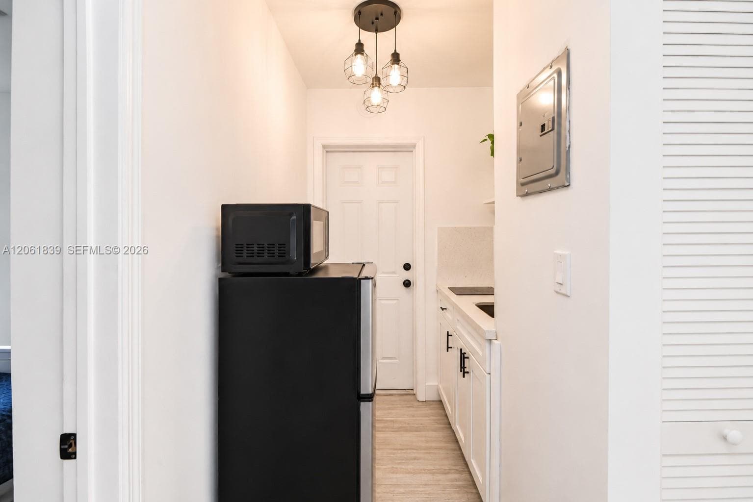 1440 SW 4th St, Miami, FL 33135 — zdjęcie 5