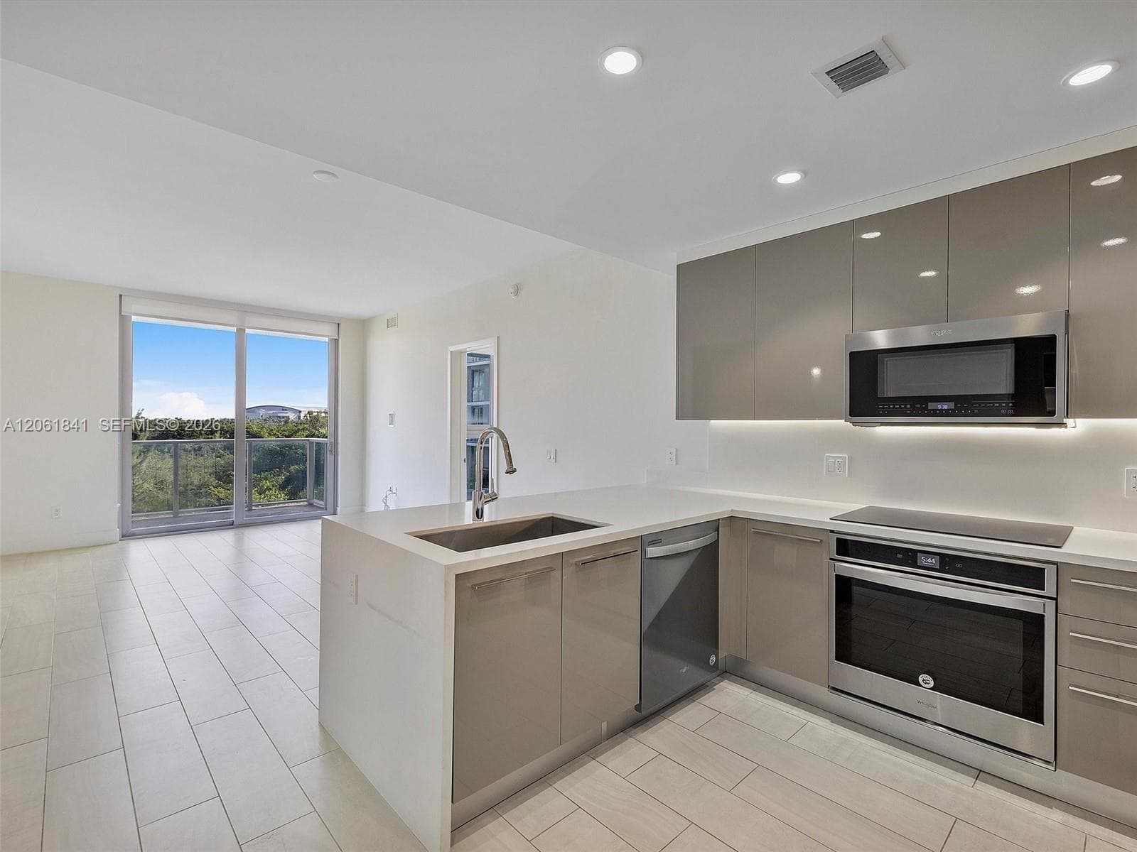2000 Metropica Way # 502, Sunrise, FL 33323 — zdjęcie 4