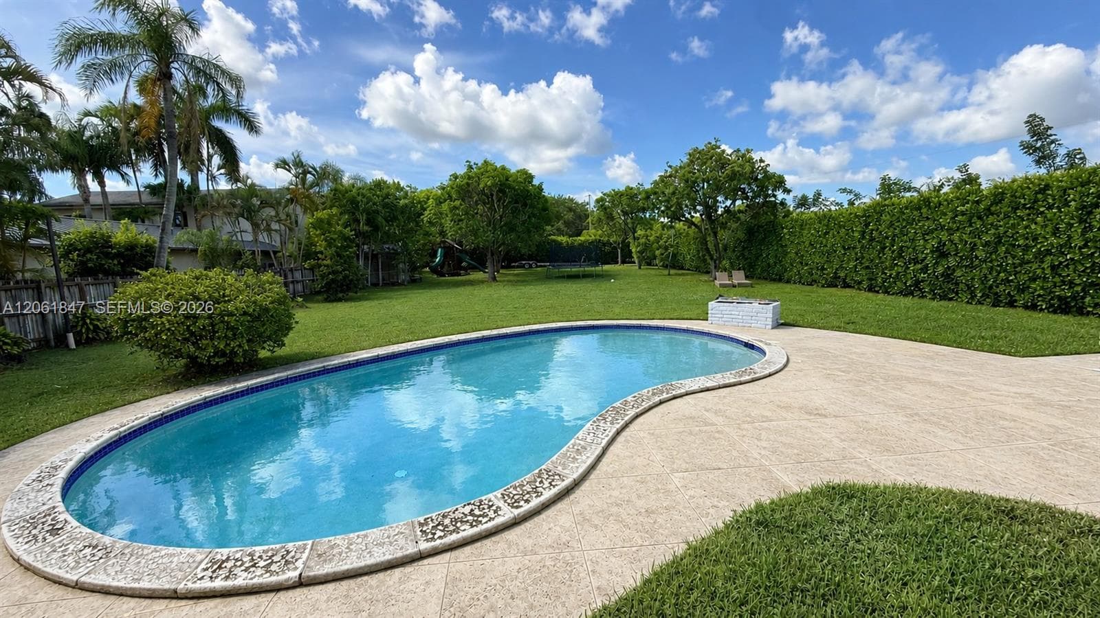 7550 SW 75th St, Miami, FL 33143 — zdjęcie 3