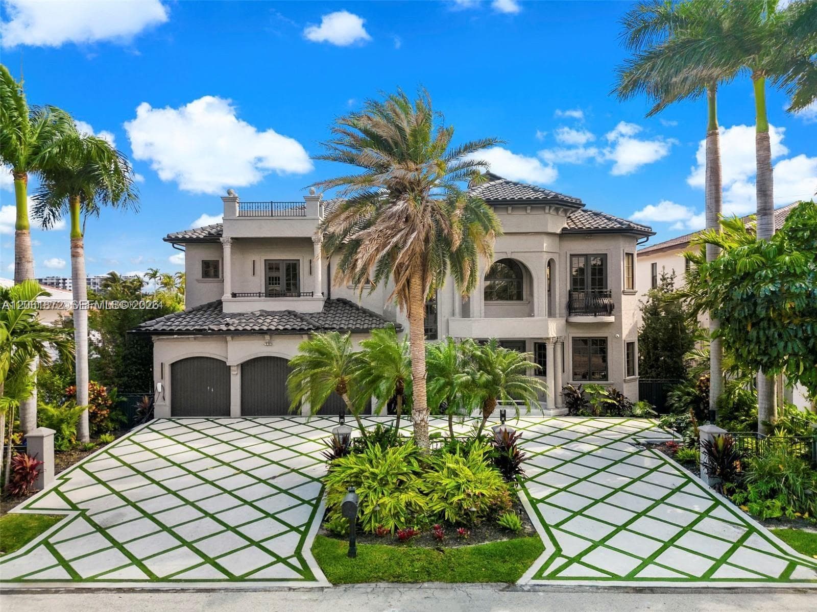 3380 NE 170th St, North Miami Beach, FL 33160 — zdjęcie 2