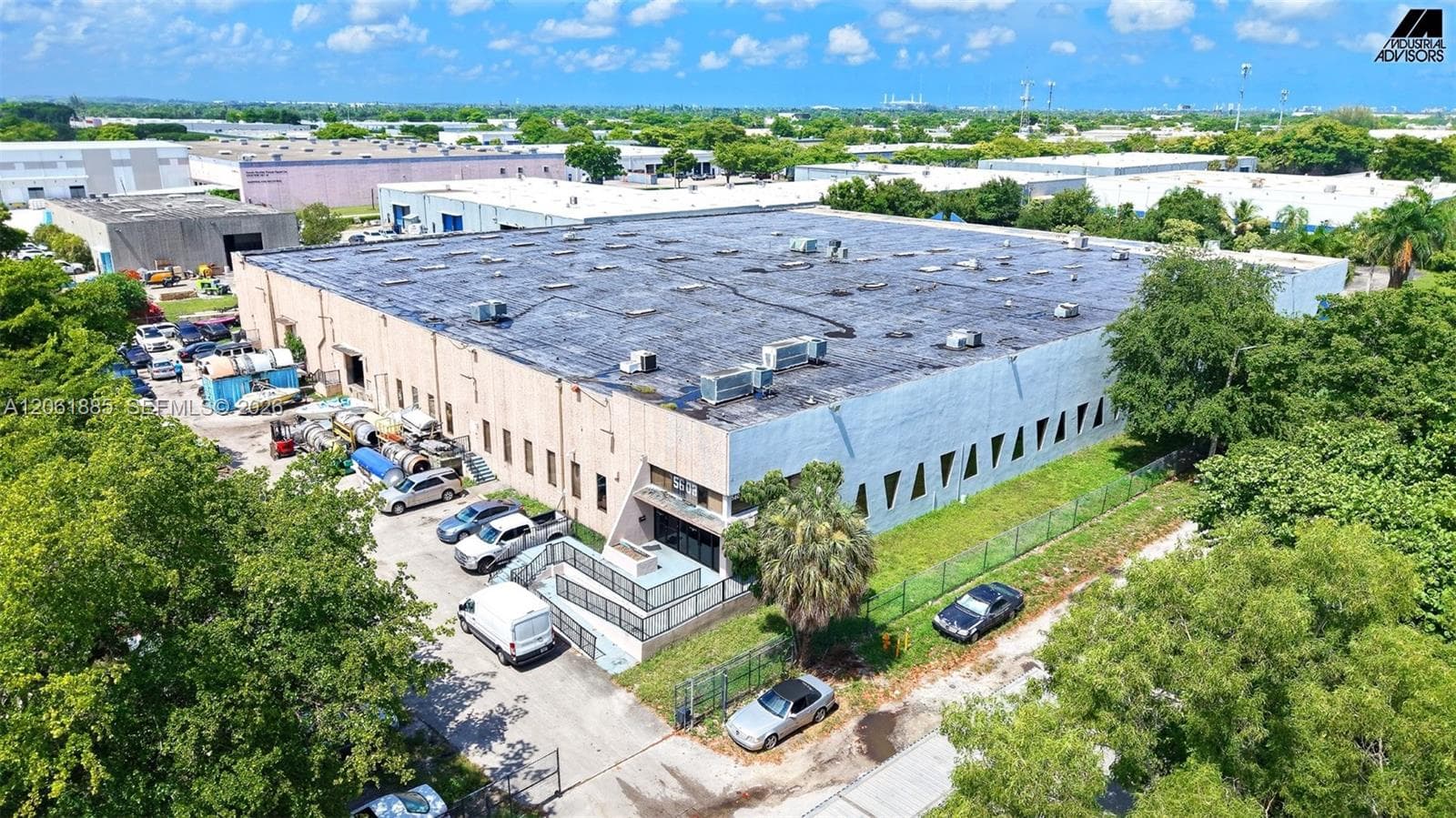 5603 NW 159th St, Miami Gardens, FL 33014 — zdjęcie 4