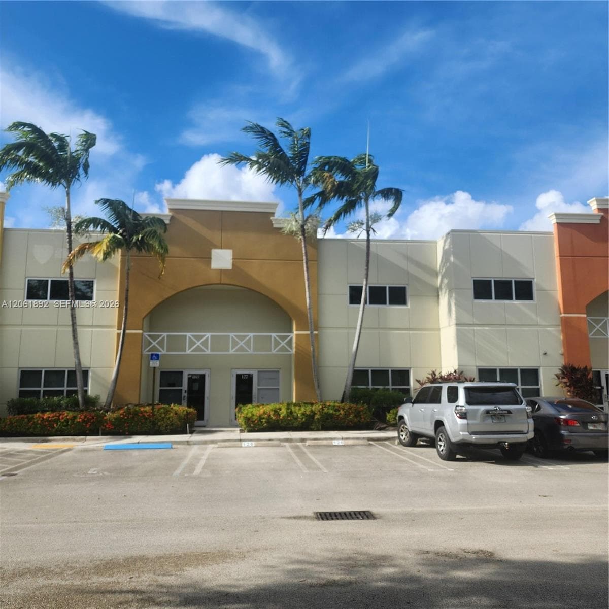 11231 NW 20th St # 127, Sweetwater, FL 33172