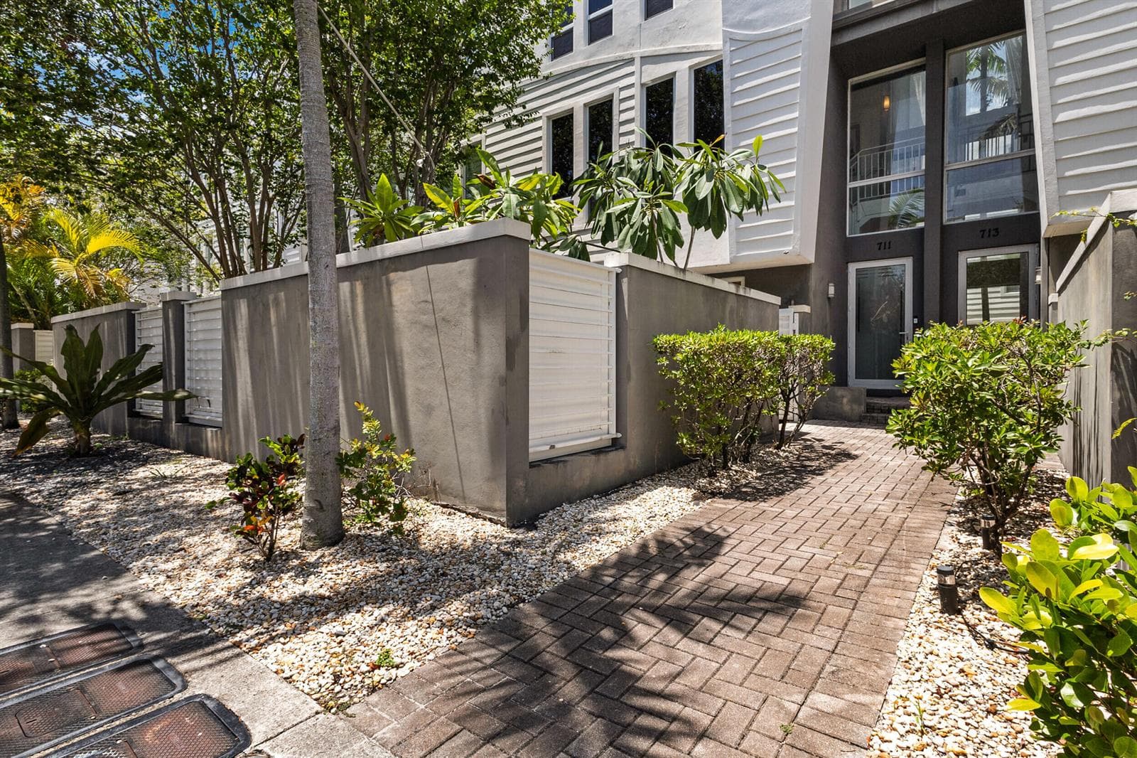 711 SE 16th Court, Fort Lauderdale, FL 33316 — zdjęcie 2
