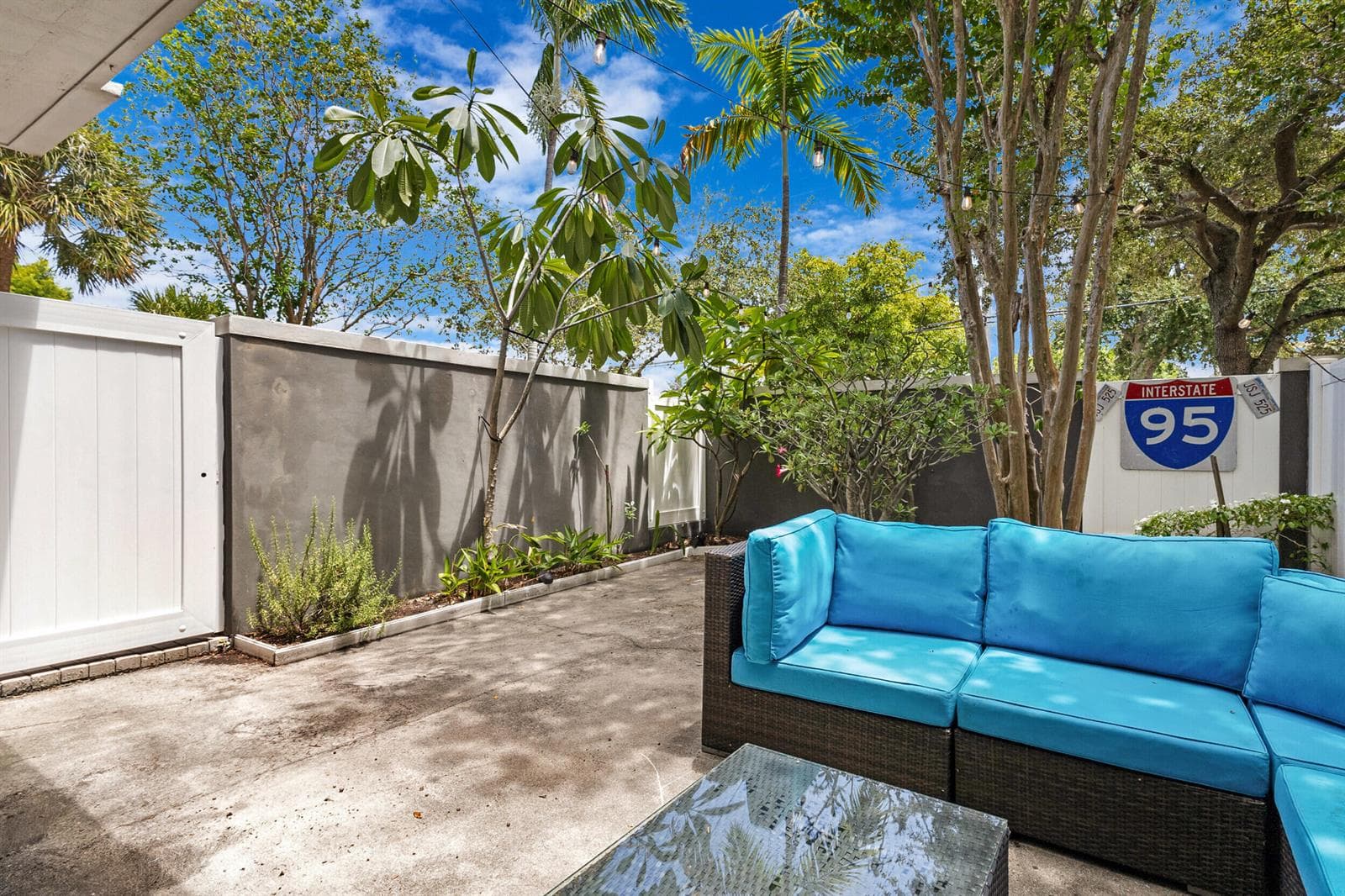 711 SE 16th Court, Fort Lauderdale, FL 33316 — zdjęcie 3