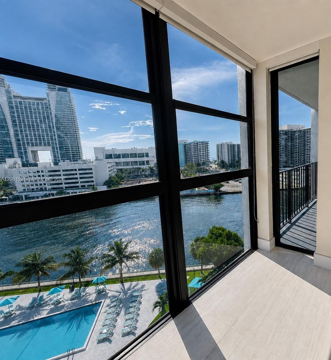 200 Leslie Dr # 1017, Hallandale Beach, FL 33009