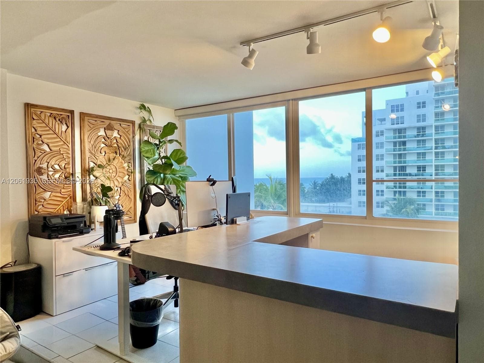 5005 Collins Ave # 518, Miami Beach, FL 33140 — zdjęcie 2