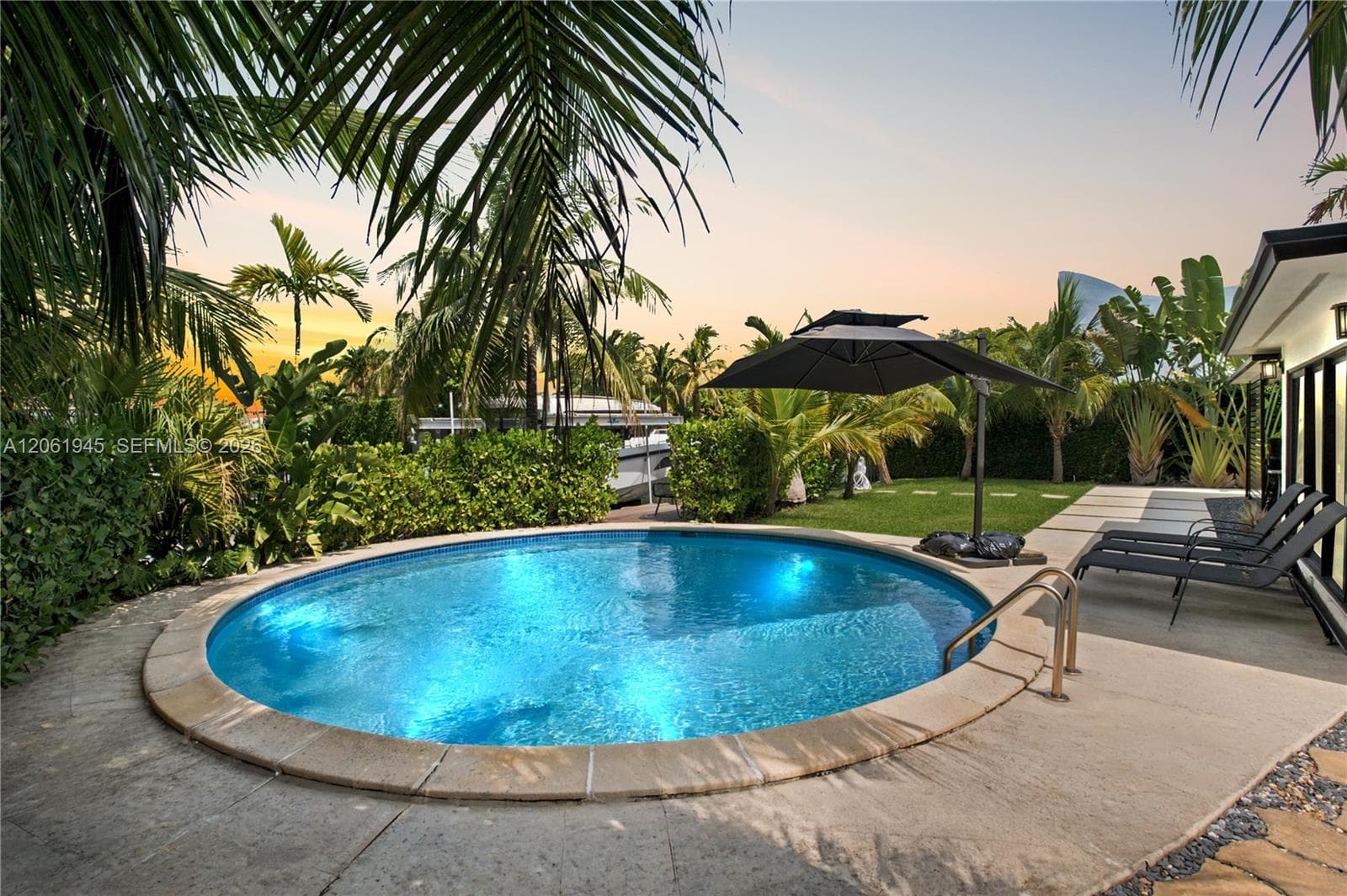 12906 Cherry Rd, North Miami, FL 33181 — zdjęcie 3
