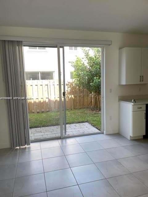 2435 SE 11th St, Homestead, FL 33035 — zdjęcie 3
