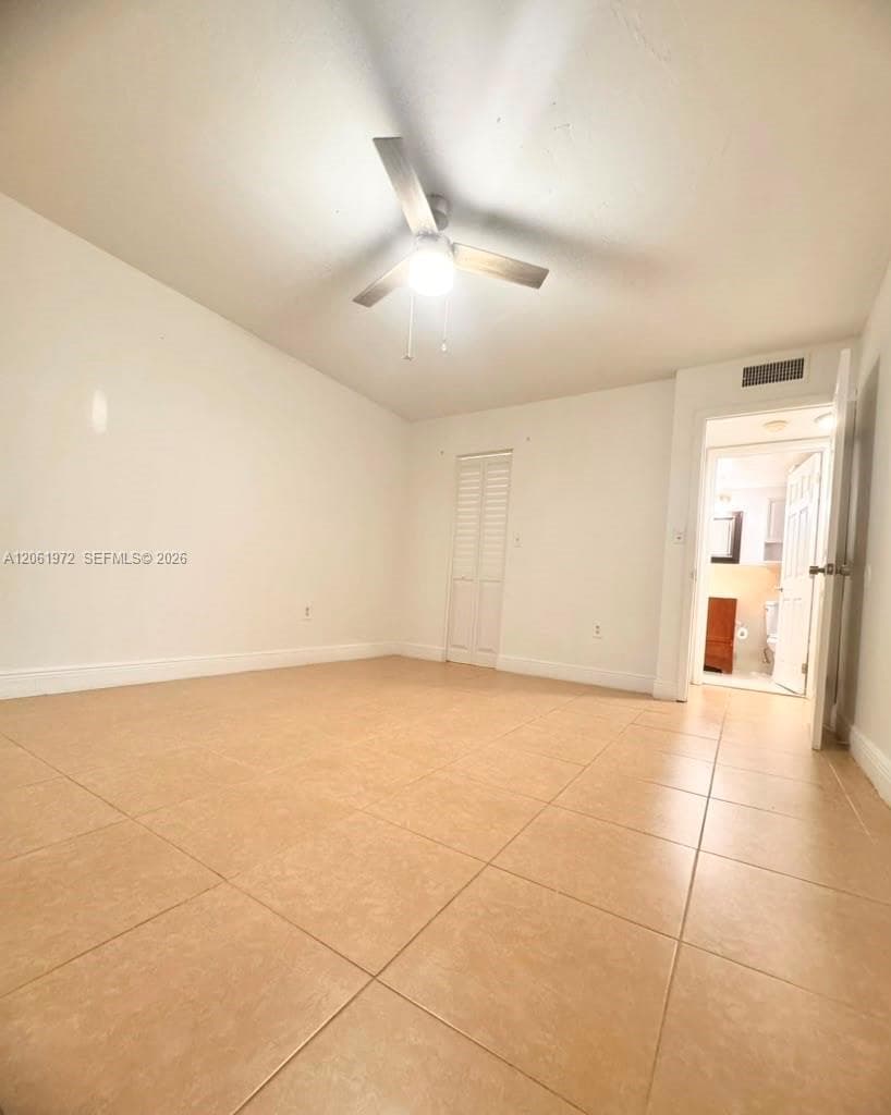 9473 SW 76th St # P1, Miami, FL 33173 — zdjęcie 4
