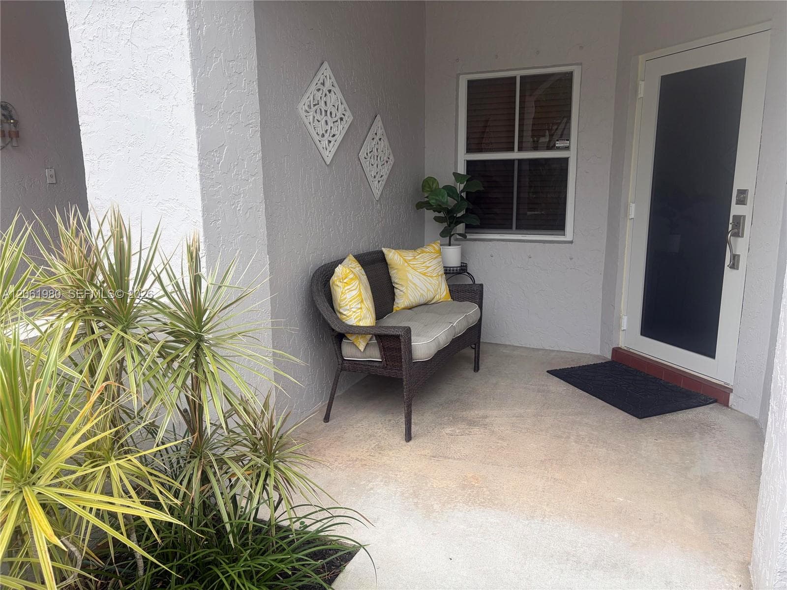 16836 SW 1st Pl, Pembroke Pines, FL 33027 — zdjęcie 4