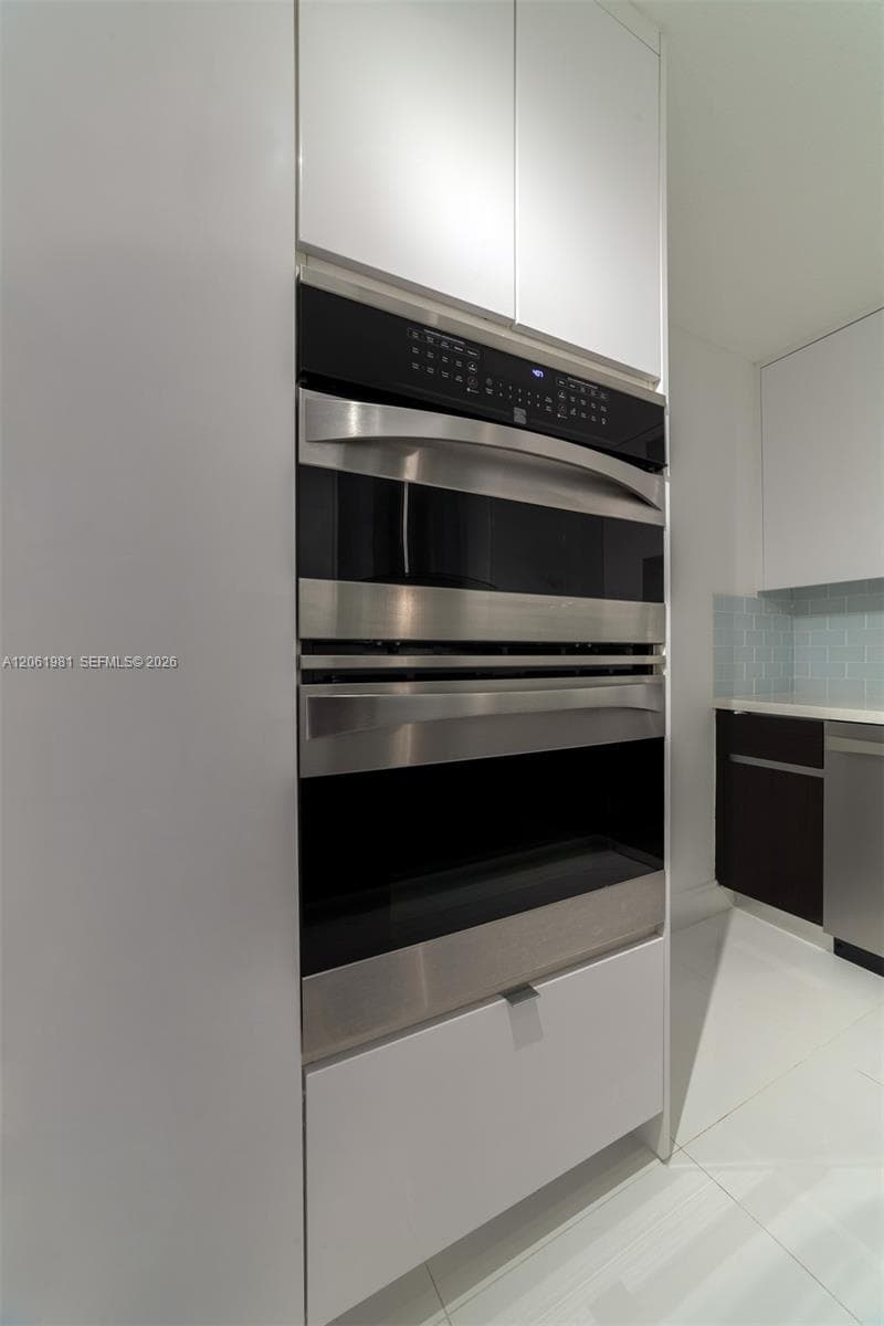 2500 Parkview Dr # 1117, Hallandale Beach, FL 33009 — zdjęcie 4
