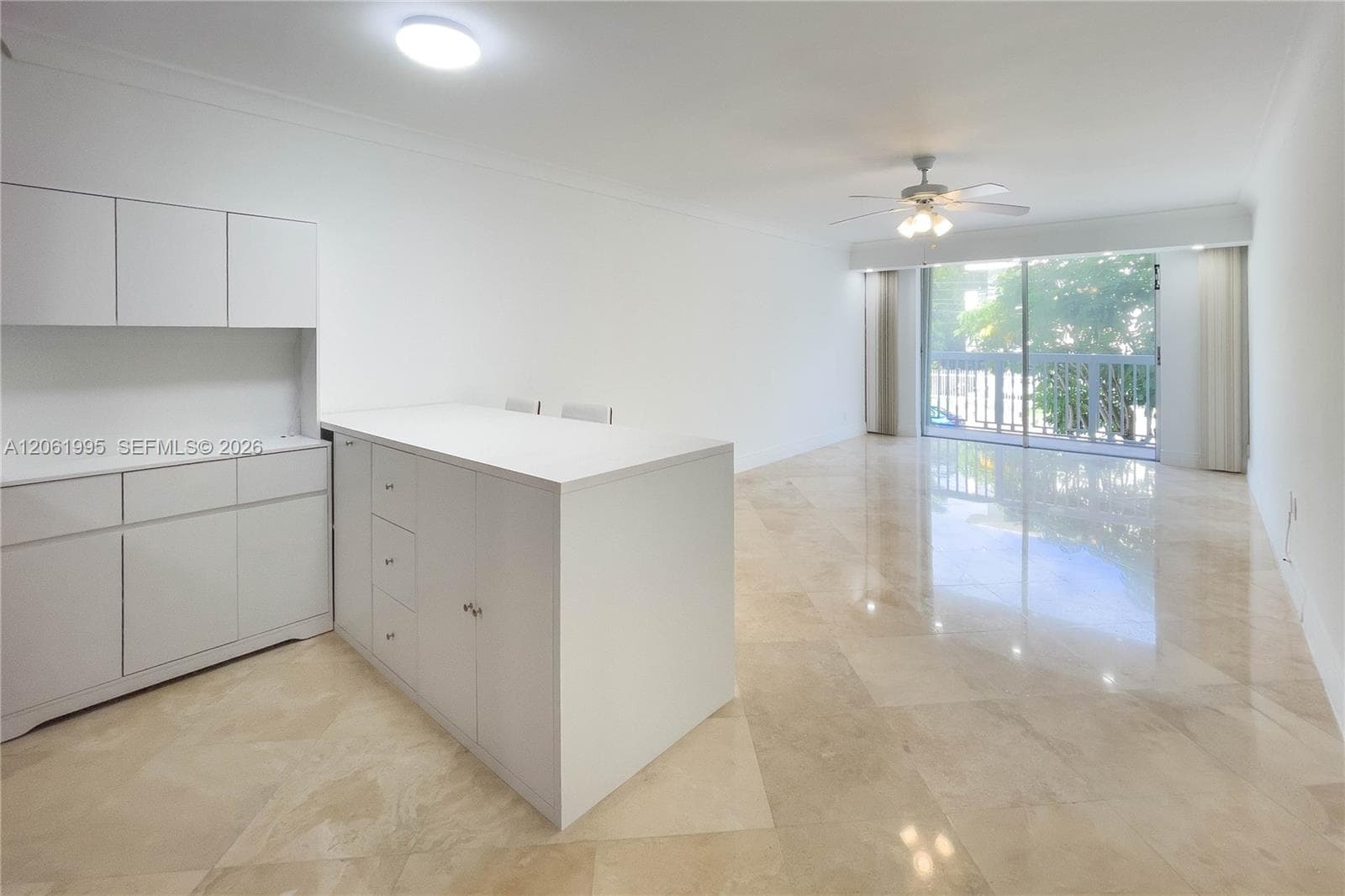 1670 Bay Rd # 2D, Miami Beach, FL 33139 — zdjęcie 2