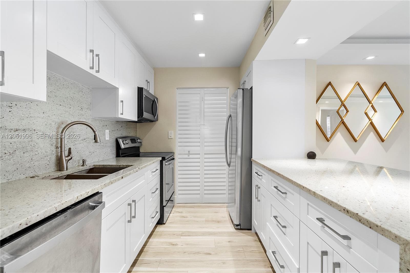 230 Lakeview Dr # 106, Weston, FL 33326 — zdjęcie 2