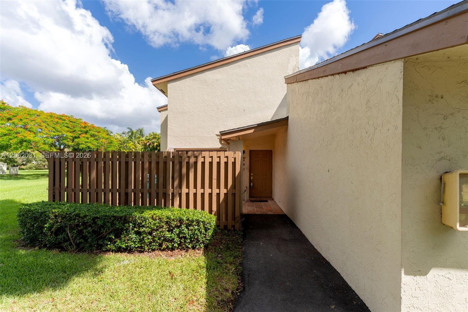 11411 SW 109th Rd # 50Y, Miami, FL 33176