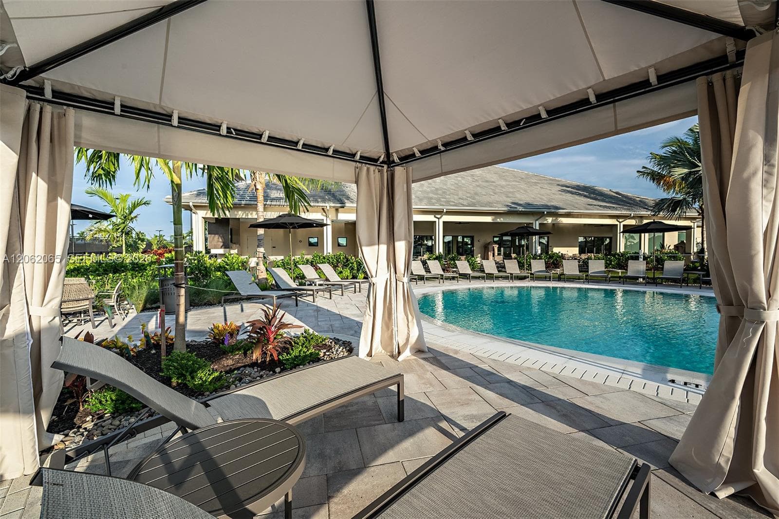 15756 Modena Street, Naples, FL 34114 — zdjęcie 4