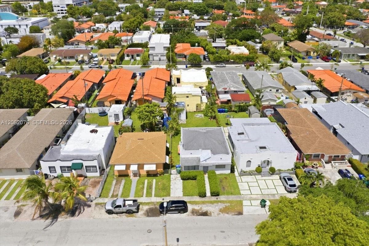 3645 SW 25th Ter, Miami, FL 33133 — zdjęcie 4