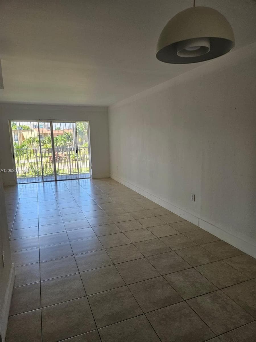 4900 NW 79th Ave # 206, Doral, FL 33166 — zdjęcie 2